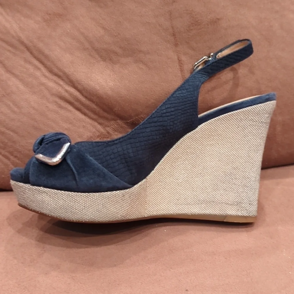 Antonio Melani Women's Leather Wedge Heel Size 6.5